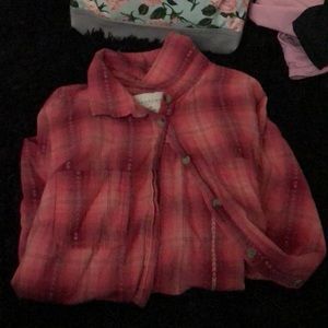 Omg sleeve plaid shirt